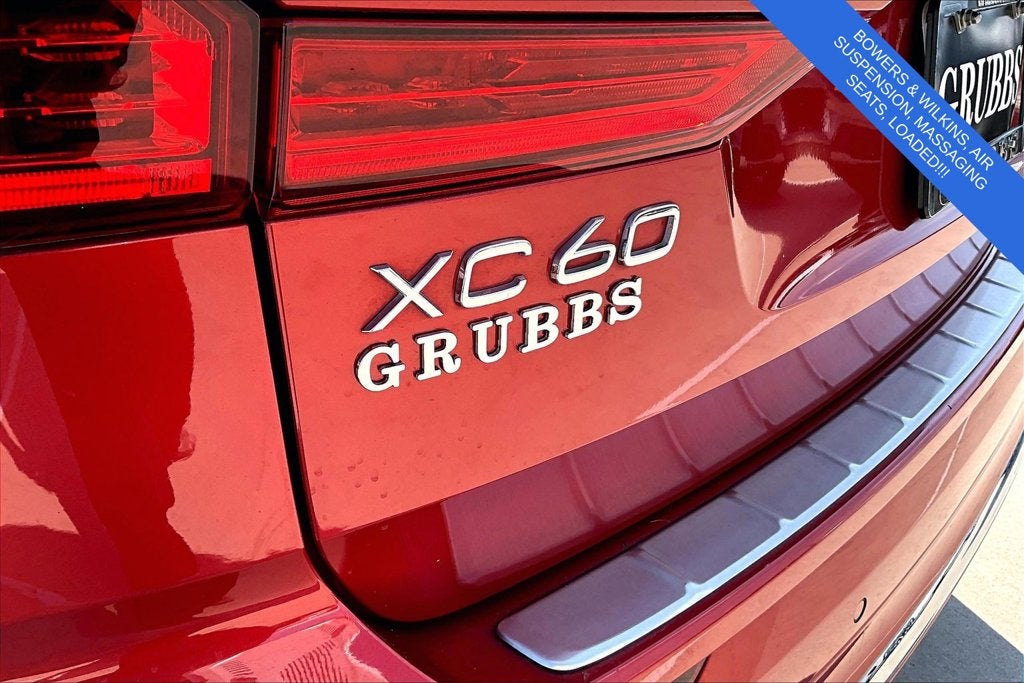 2023 Volvo XC60 B5 Ultimate Bright Theme