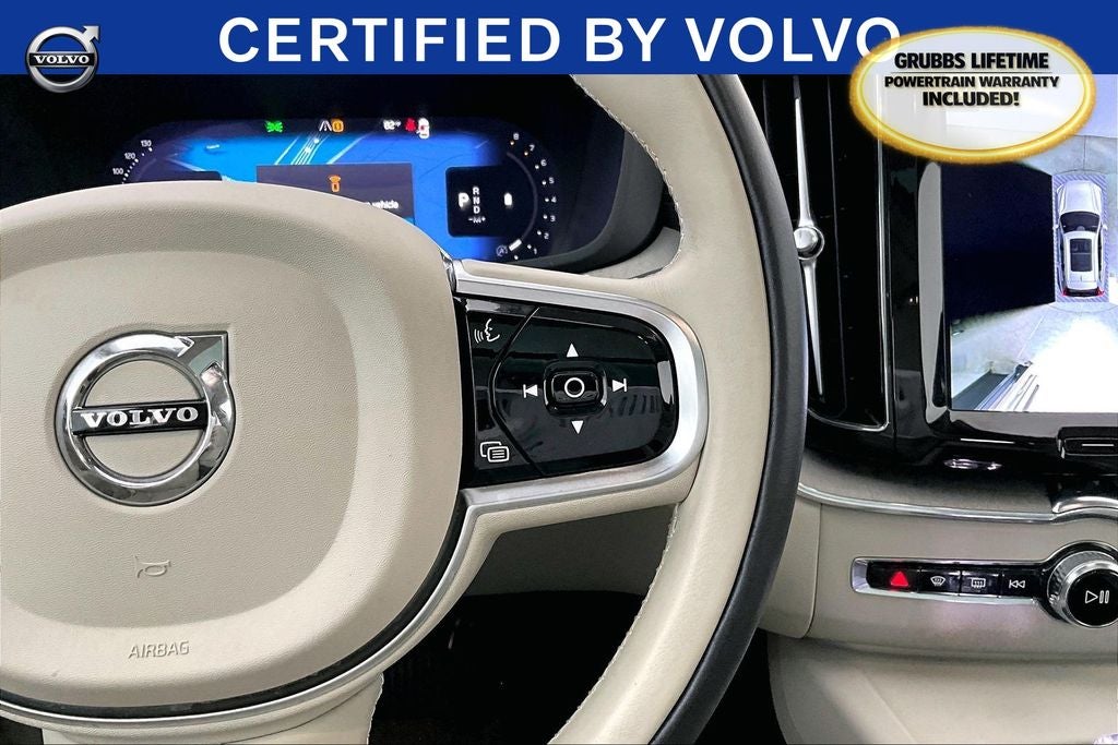 2023 Volvo XC60 B5 Ultimate Bright Theme