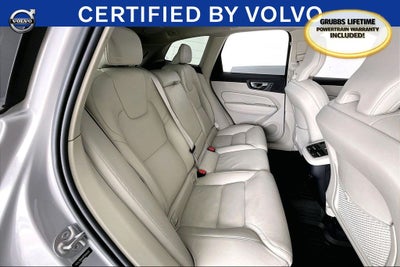2023 Volvo XC60 B5 Ultimate Bright Theme