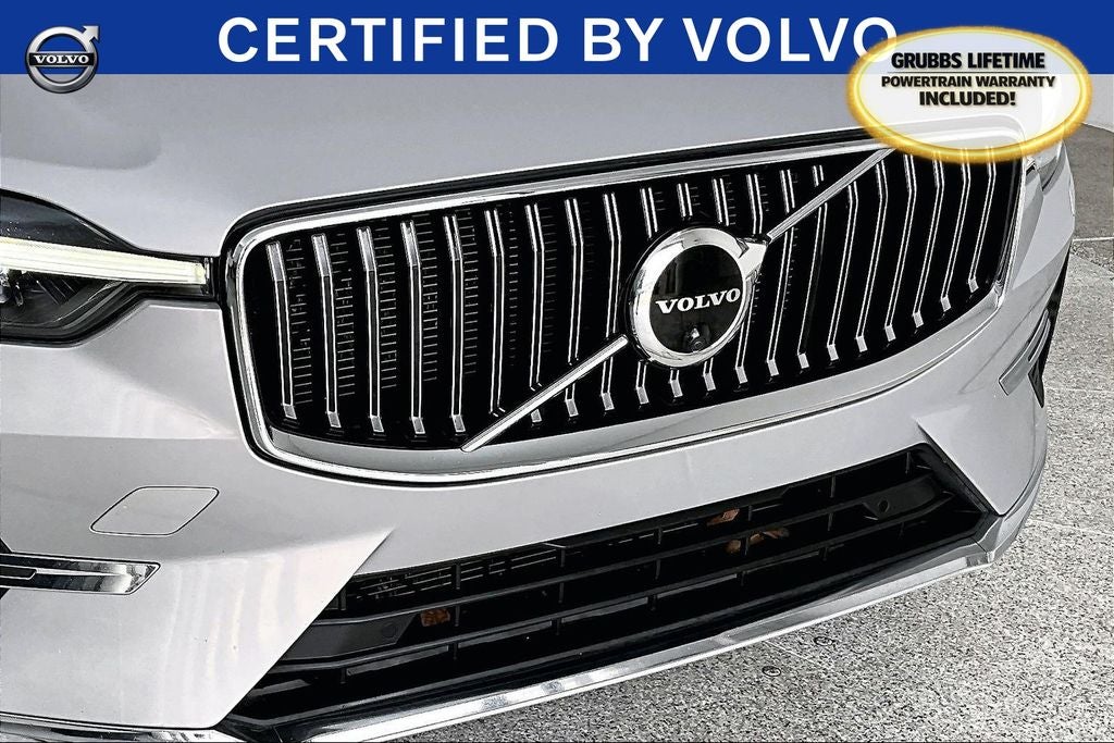 2023 Volvo XC60 B5 Ultimate Bright Theme