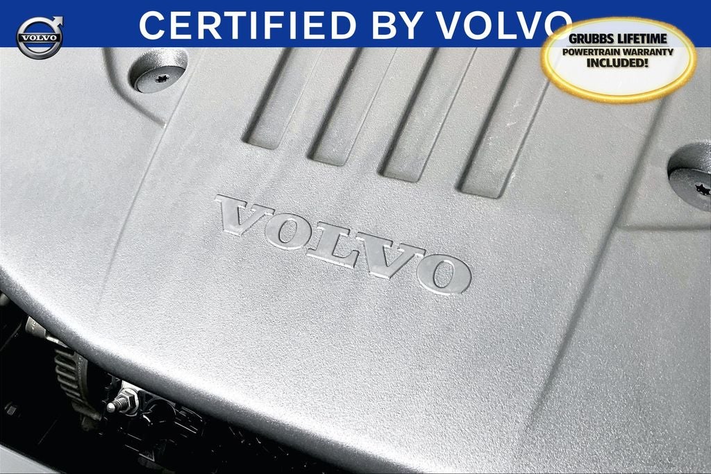 2023 Volvo XC60 B5 Ultimate Bright Theme