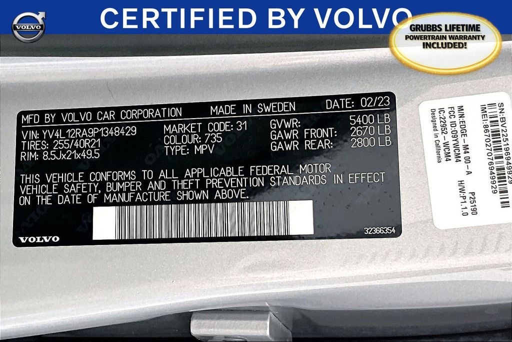 2023 Volvo XC60 B5 Ultimate Bright Theme