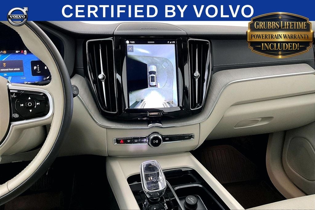 2023 Volvo XC60 B5 Ultimate Bright Theme