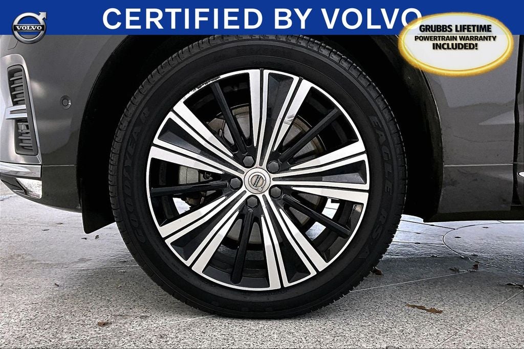 2023 Volvo XC60 B5 Ultimate Bright Theme