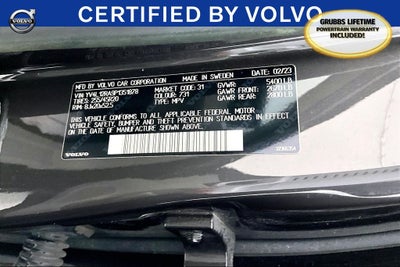 2023 Volvo XC60 B5 Ultimate Bright Theme
