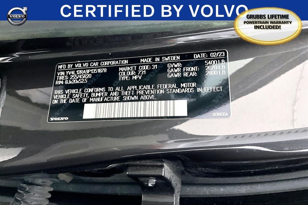 2023 Volvo XC60 B5 Ultimate Bright Theme