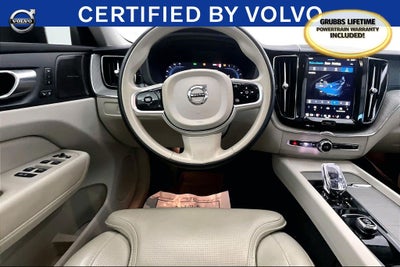 2023 Volvo XC60 B5 Ultimate Bright Theme