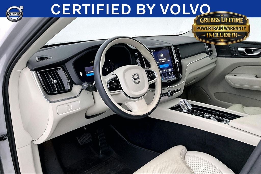 2023 Volvo XC60 B5 Ultimate Bright Theme