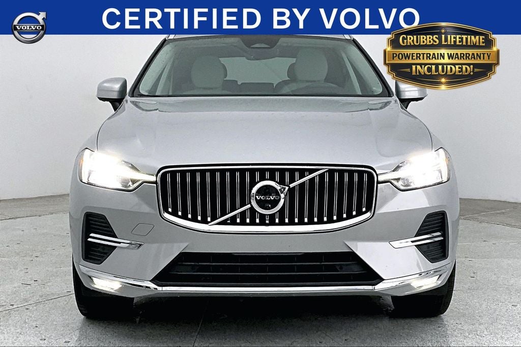 2023 Volvo XC60 B5 Ultimate Bright Theme