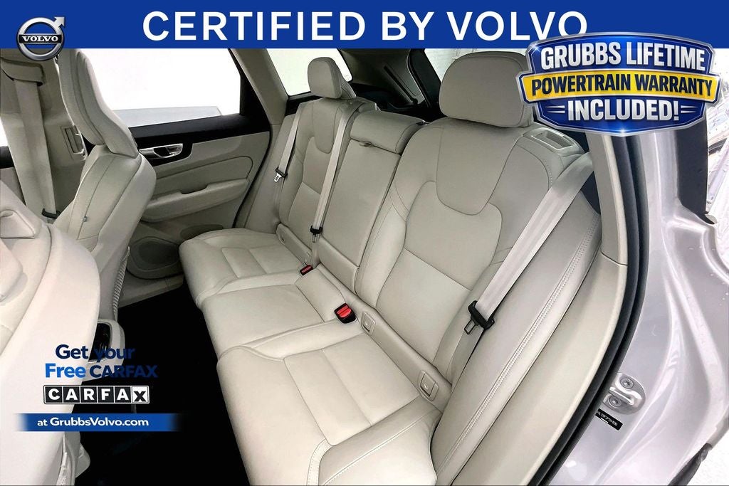 2023 Volvo XC60 B5 Ultimate Bright Theme