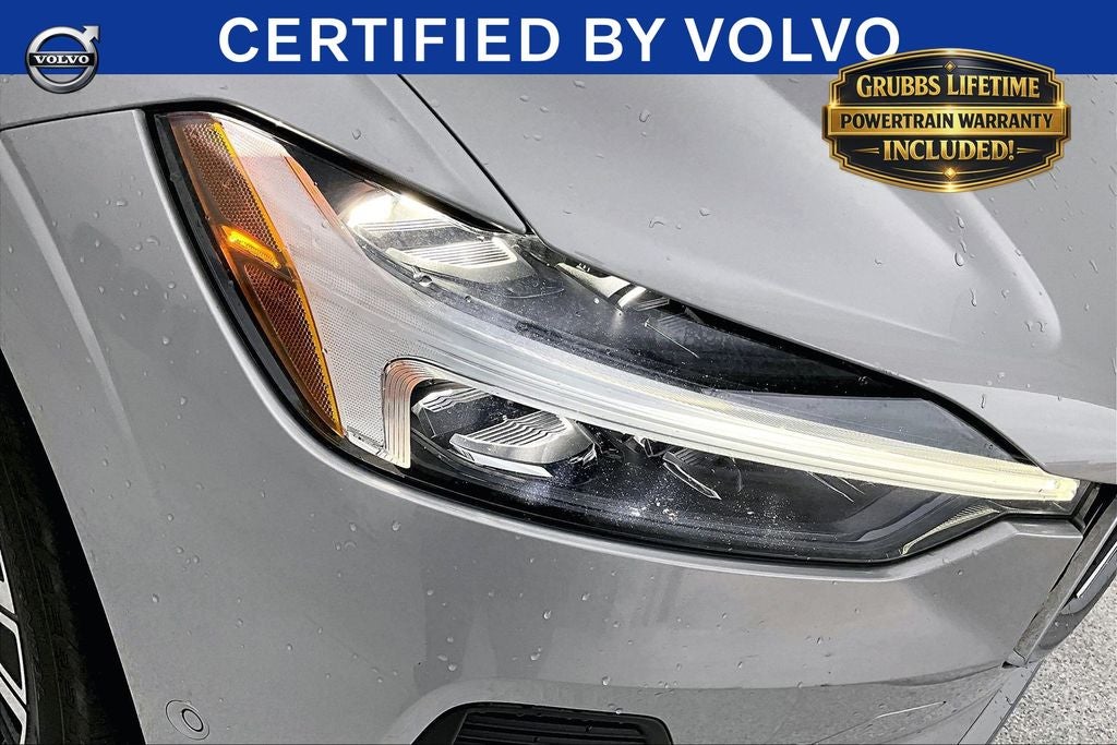 2023 Volvo XC60 B5 Ultimate Bright Theme