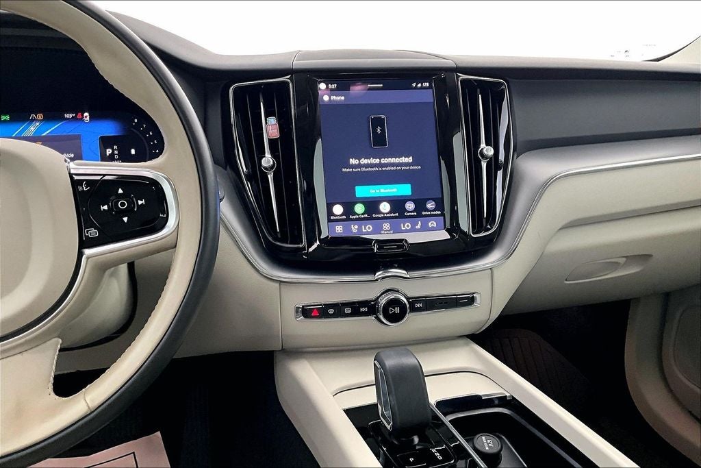 2024 Volvo XC60 B5 Core