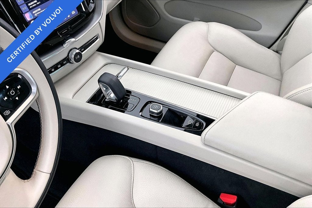 2024 Volvo XC60 B5 Core