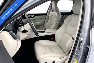 2024 Volvo XC60 B5 Core Dark Theme