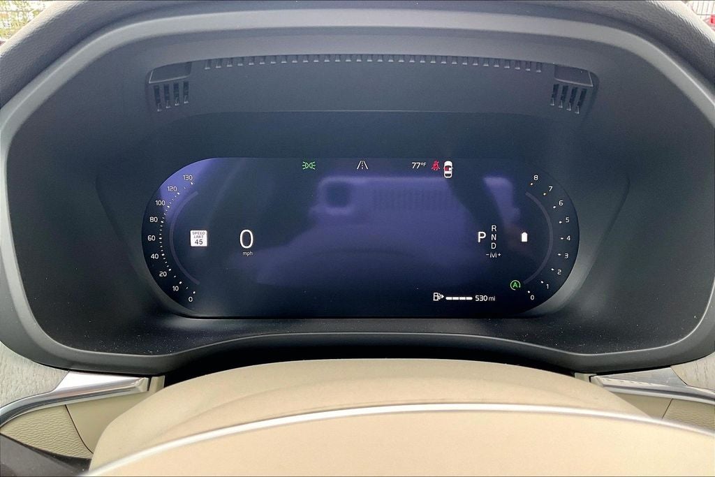 2024 Volvo XC60 B5 Plus Dark Theme