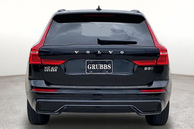 2024 Volvo XC60 B5 Plus Dark Theme