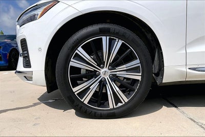 2022 Volvo XC60 B5 Inscription