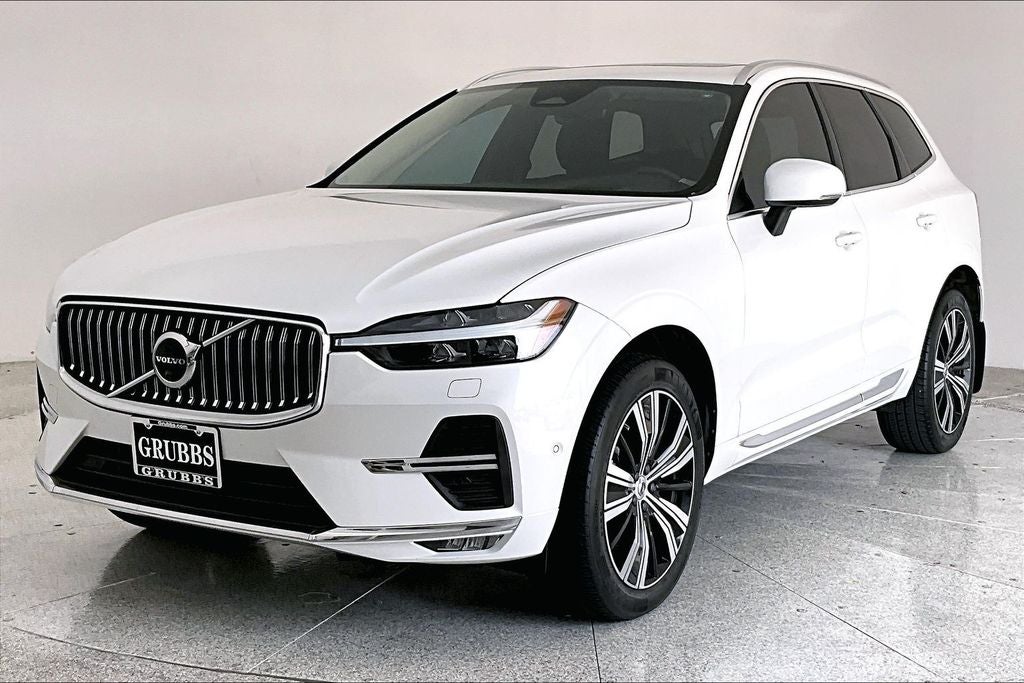 2022 Volvo XC60 B5 Inscription