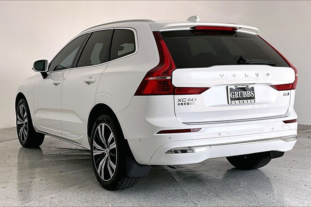 2022 Volvo XC60 B5 Inscription