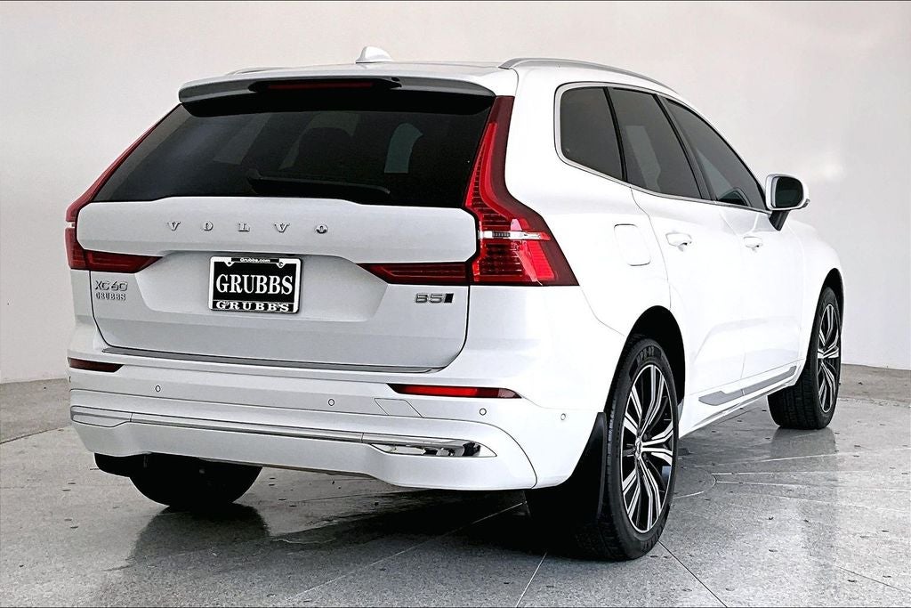 2022 Volvo XC60 B5 Inscription