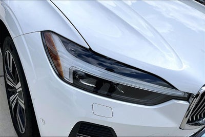 2022 Volvo XC60 B5 Inscription