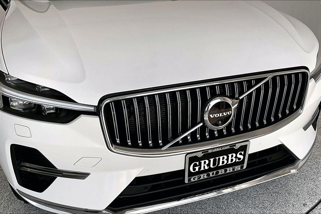 2022 Volvo XC60 B5 Inscription