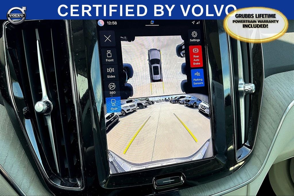 2024 Volvo XC60 B5 Plus Dark Theme