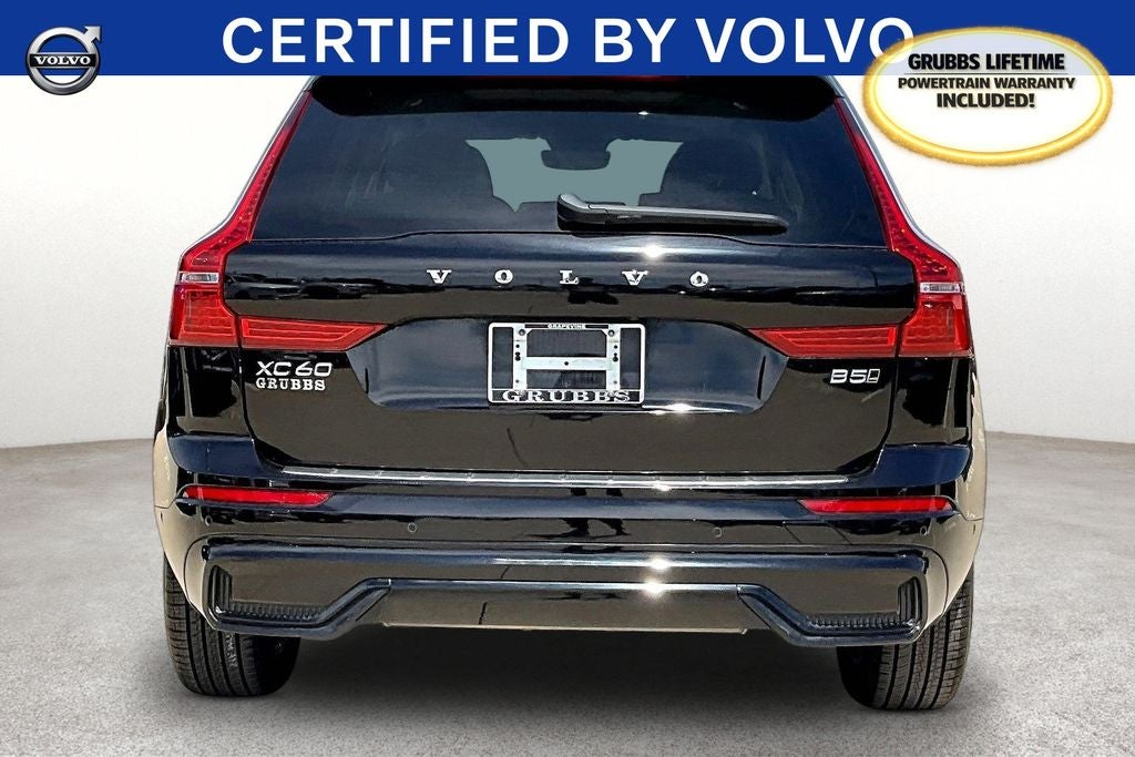 2024 Volvo XC60 B5 Plus Dark Theme