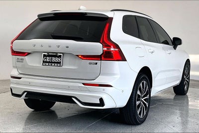 2024 Volvo XC60 B5 Plus Dark Theme
