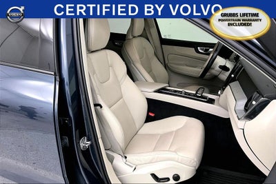 2024 Volvo XC60 B5 Plus Dark Theme