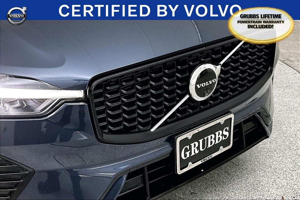 2024 Volvo XC60 B5 Plus Dark Theme
