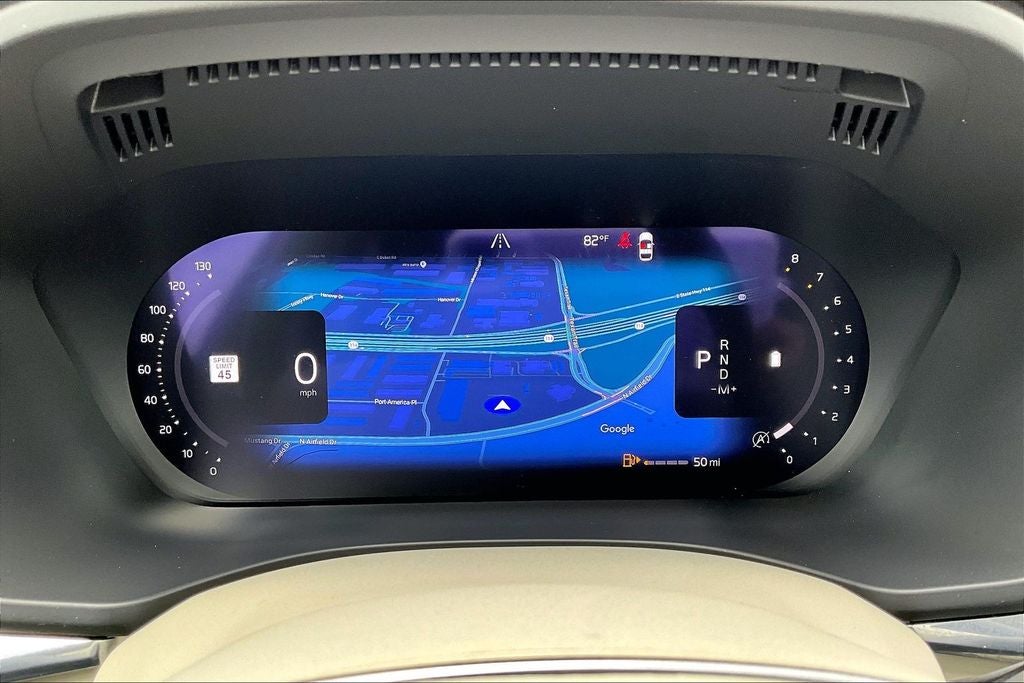 2024 Volvo XC60 B5 Ultimate Dark Theme