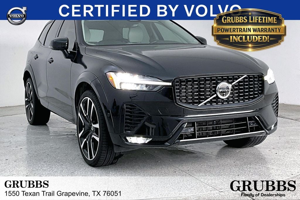 2024 Volvo XC60 B5 Ultimate Dark Theme