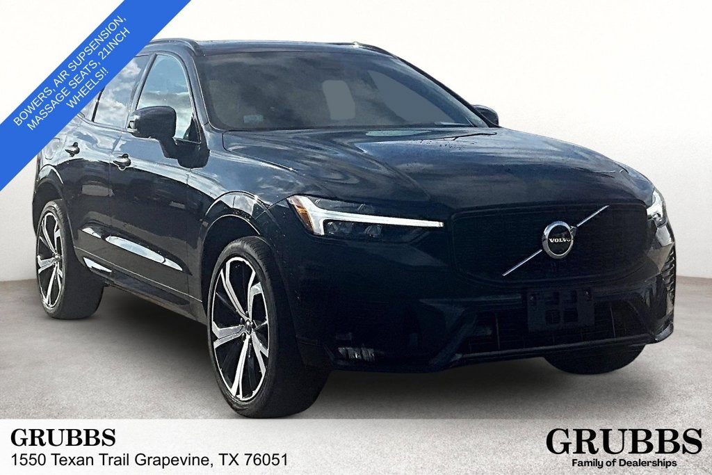 2024 Volvo XC60 B5 Ultimate Dark Theme