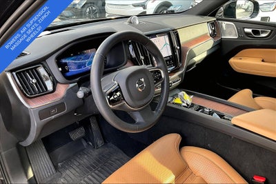 2024 Volvo XC60 B5 Ultimate Dark Theme