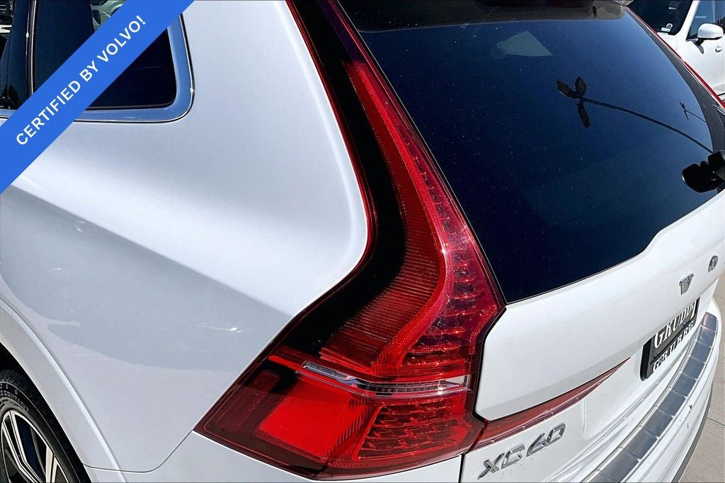 2023 Volvo XC60 B5 Plus Bright Theme