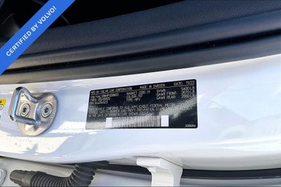2023 Volvo XC60 B5 Plus Bright Theme