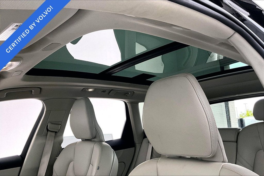 2023 Volvo XC60 B5 Plus Bright Theme