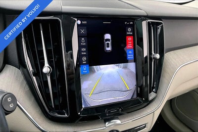 2023 Volvo XC60 B5 Plus Bright Theme