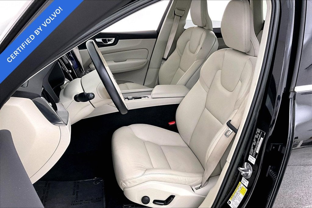 2023 Volvo XC60 B5 Plus Bright Theme