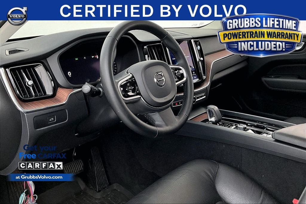 2023 Volvo XC60 B5 Plus Bright Theme