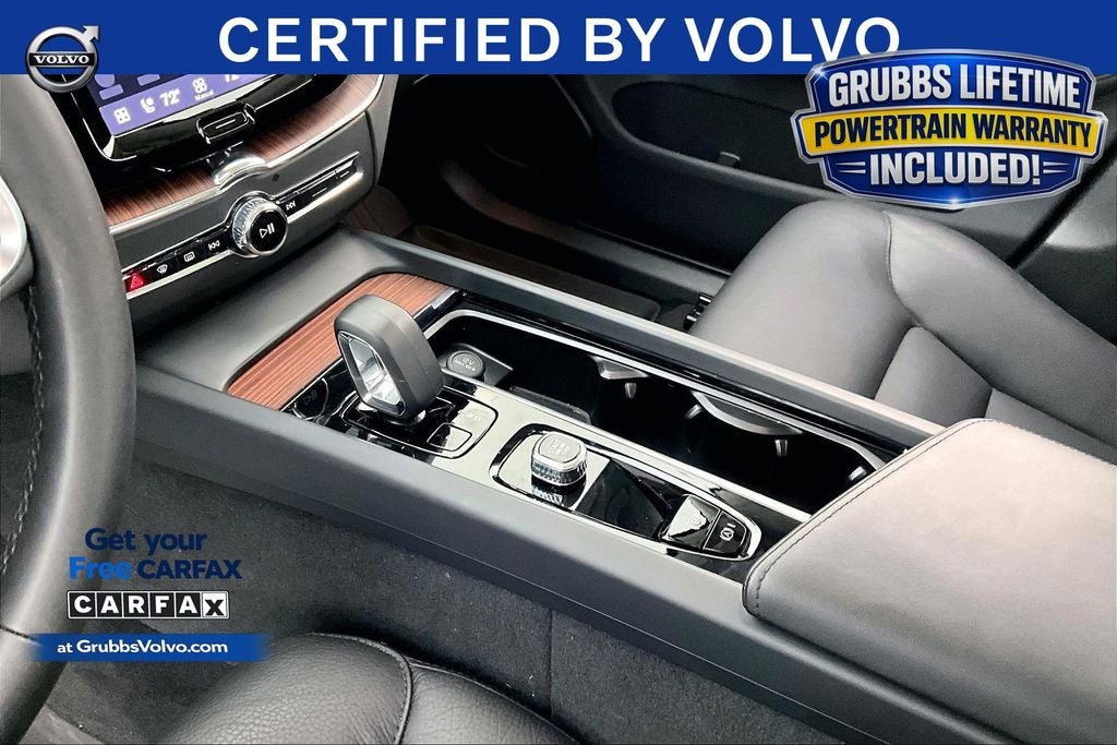 2023 Volvo XC60 B5 Plus Bright Theme