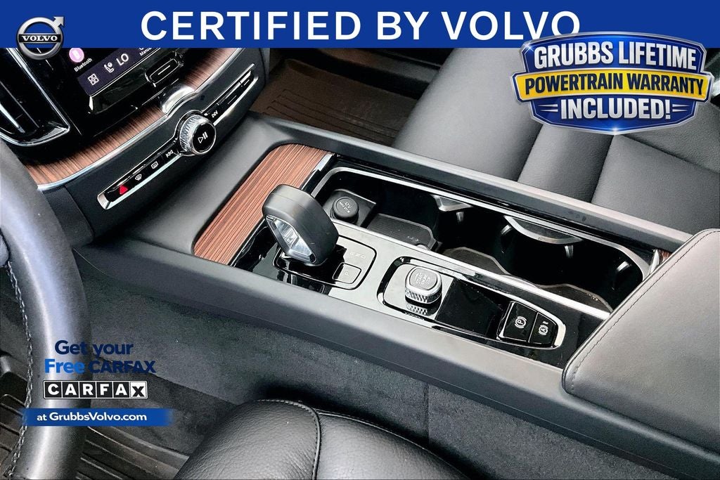 2023 Volvo XC60 B5 Plus Bright Theme
