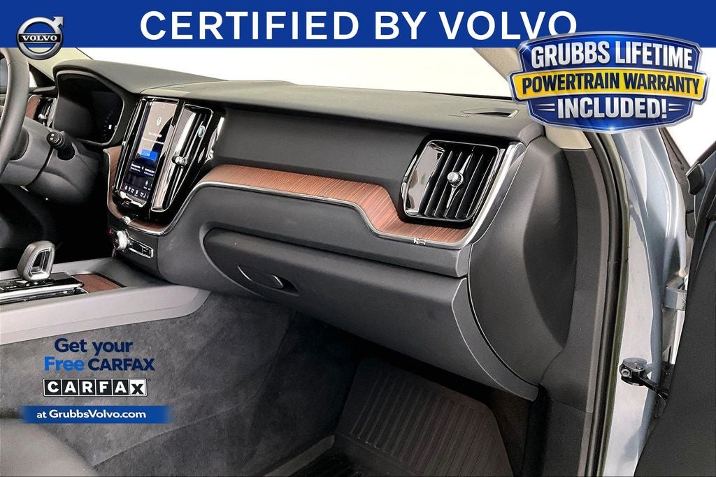 2023 Volvo XC60 B5 Plus Bright Theme