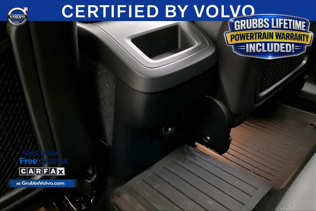 2023 Volvo XC60 B5 Plus Bright Theme