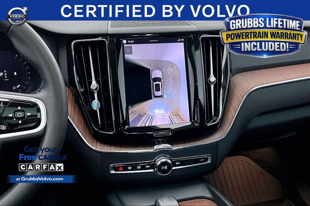 2023 Volvo XC60 B5 Plus Bright Theme