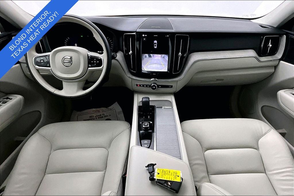 2023 Volvo XC60 B5 Plus Bright Theme