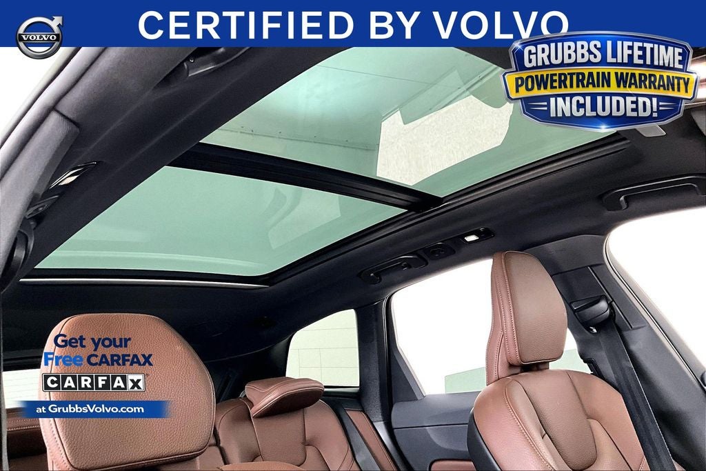 2023 Volvo XC60 B5 Plus Dark Theme
