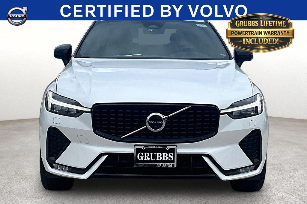 2023 Volvo XC60 B5 Plus Dark Theme