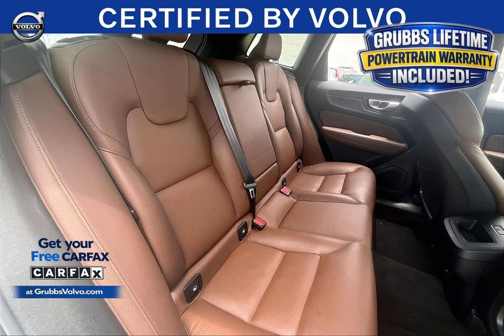 2023 Volvo XC60 B5 Plus Dark Theme